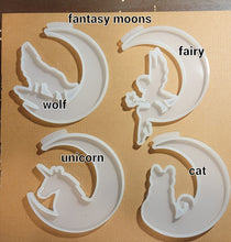 Cargar imagen en el visor de la galería, Fantasy moons &amp; Halloween Moons
